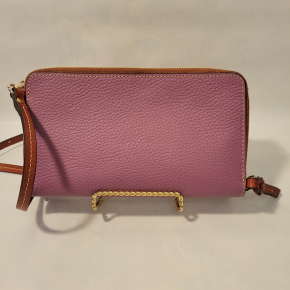 NWOT DOONEY & BURKE CROSSBODY - Mauve - Picture 4 of 11